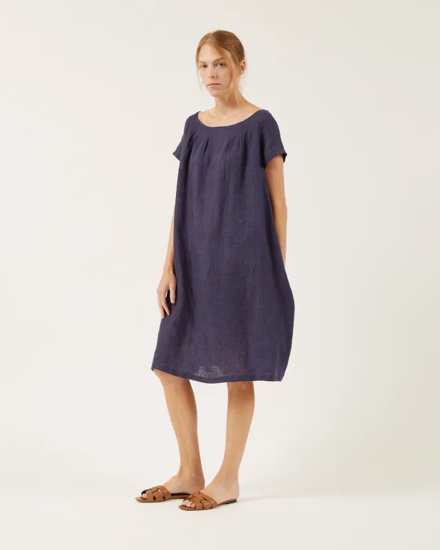 robe en lin MARISSA sold by NAIF