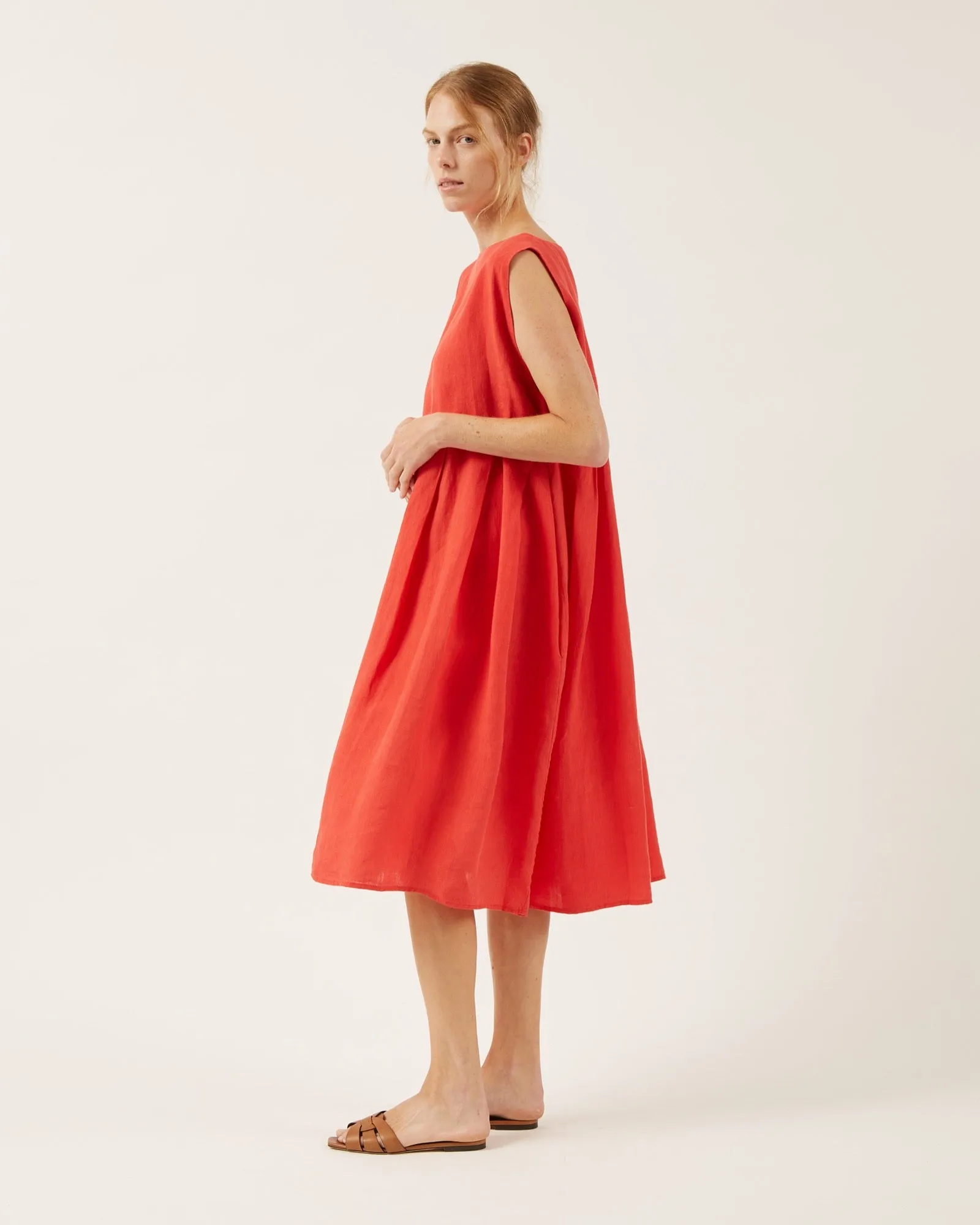 robe en lin LULLY sold by NAIF product image thumbnail 3