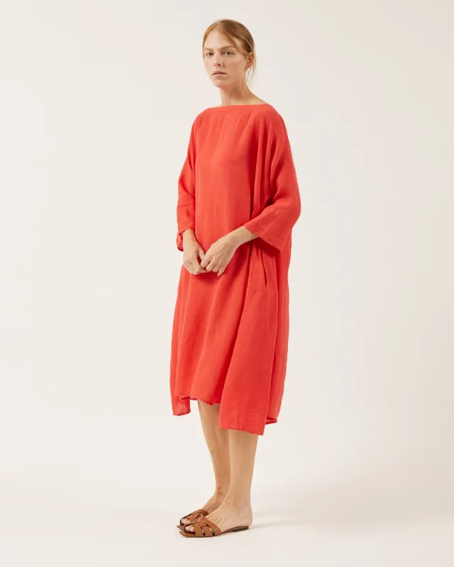 robe en lin DAISY sold by NAIF