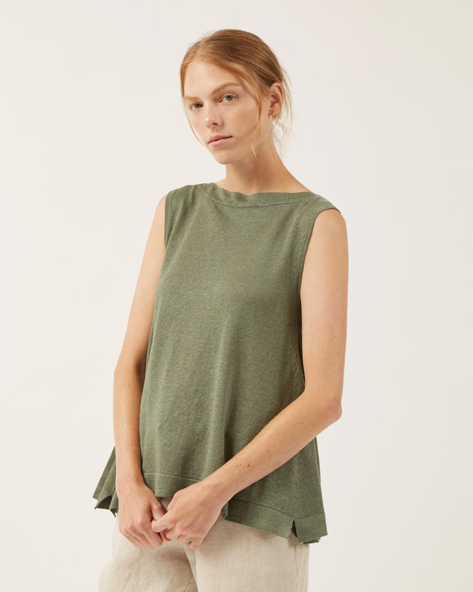 chandail en lin MAEL sold by NAIF