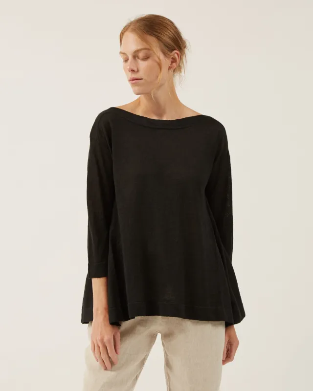 chandail en lin CHARIA sold by NAIF