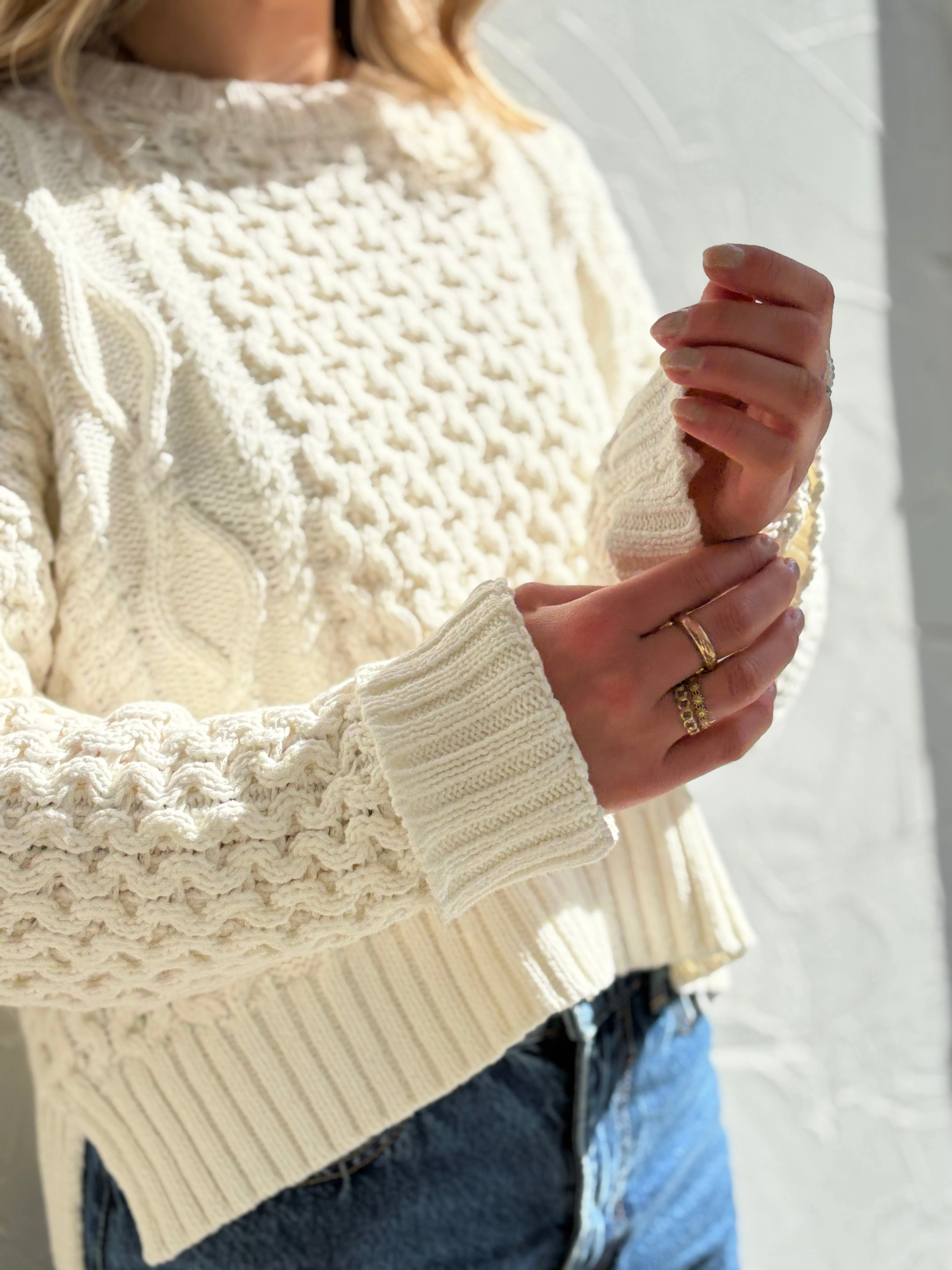 chandail torsadé en coton CLOVER sold by NAIF product image thumbnail 3