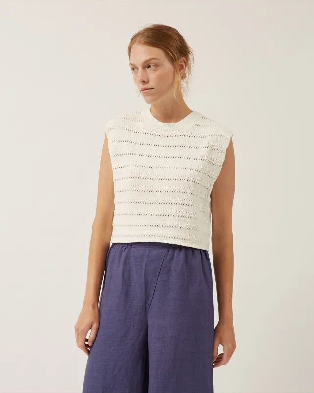 chandail sans manches en coton CLODIE sold by NAIF