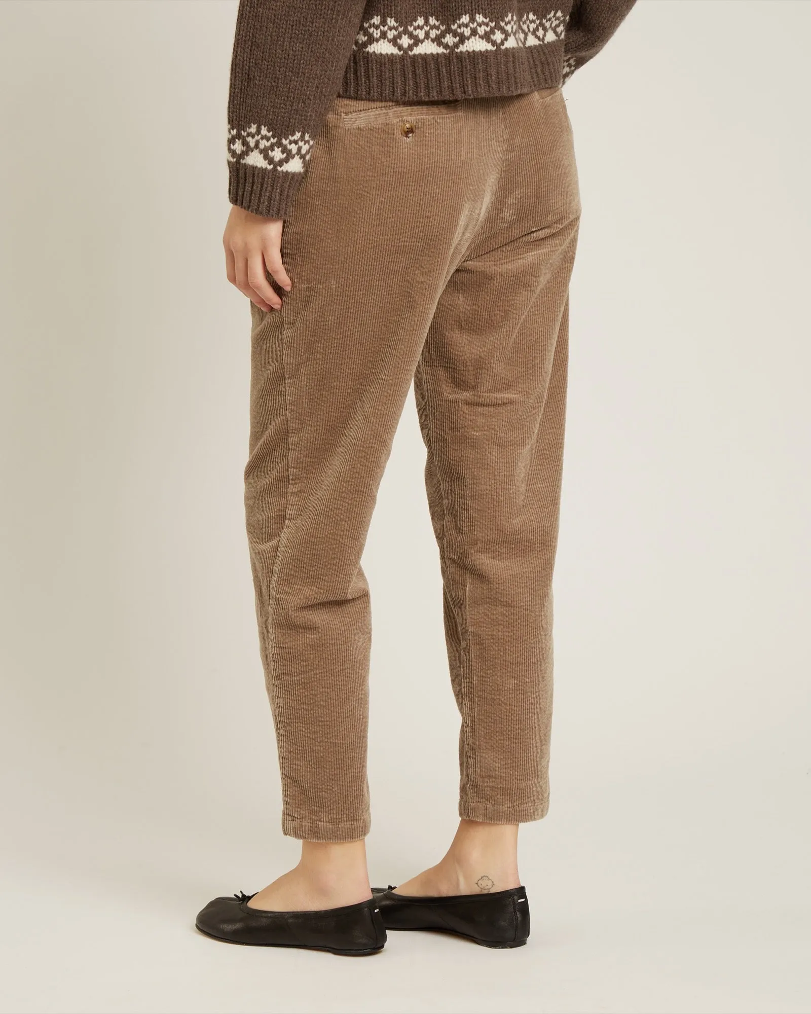 pantalon en corduroy NEXO sold by NAIF product image thumbnail 2