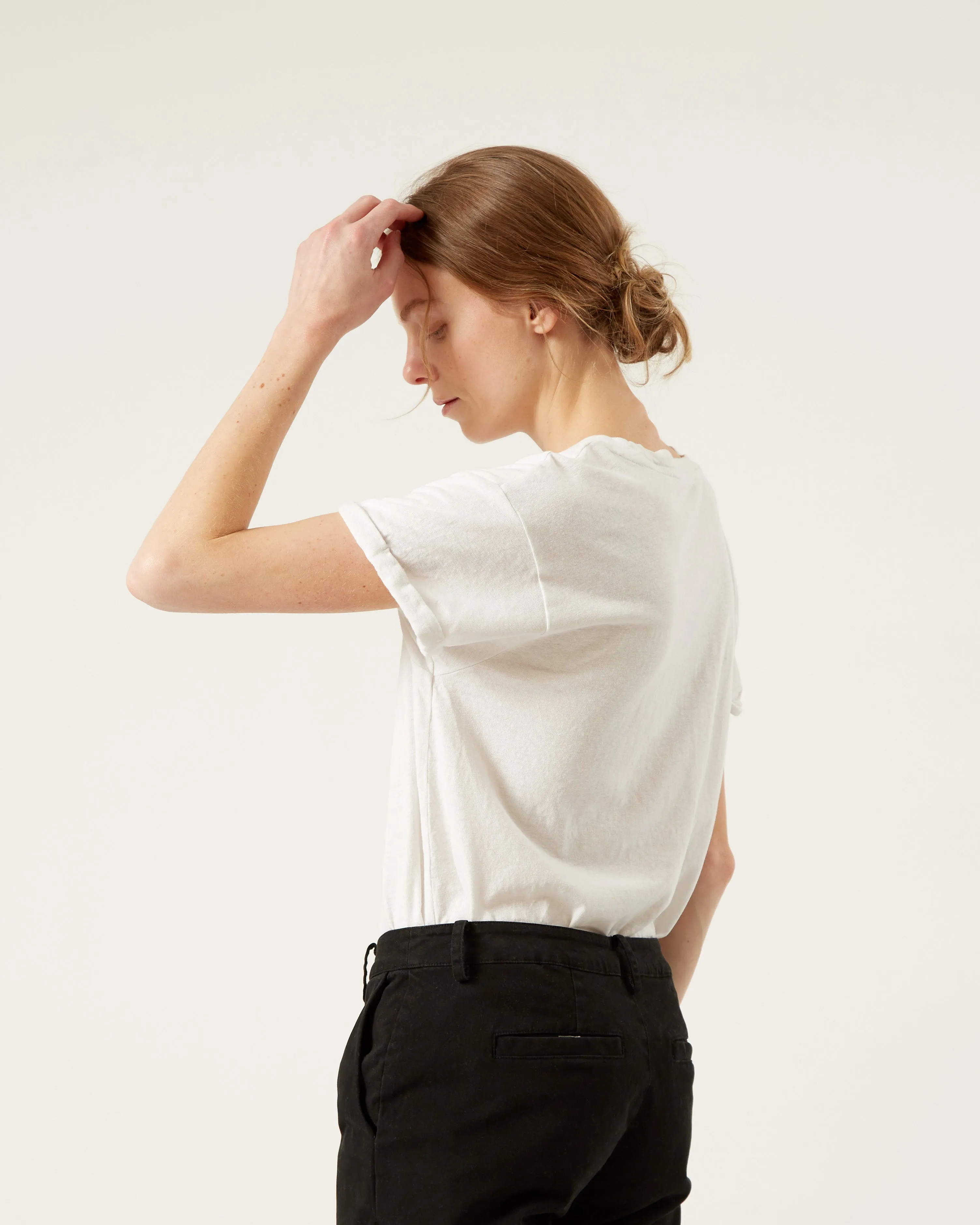 t-shirt en lin et coton TOVA sold by NAIF