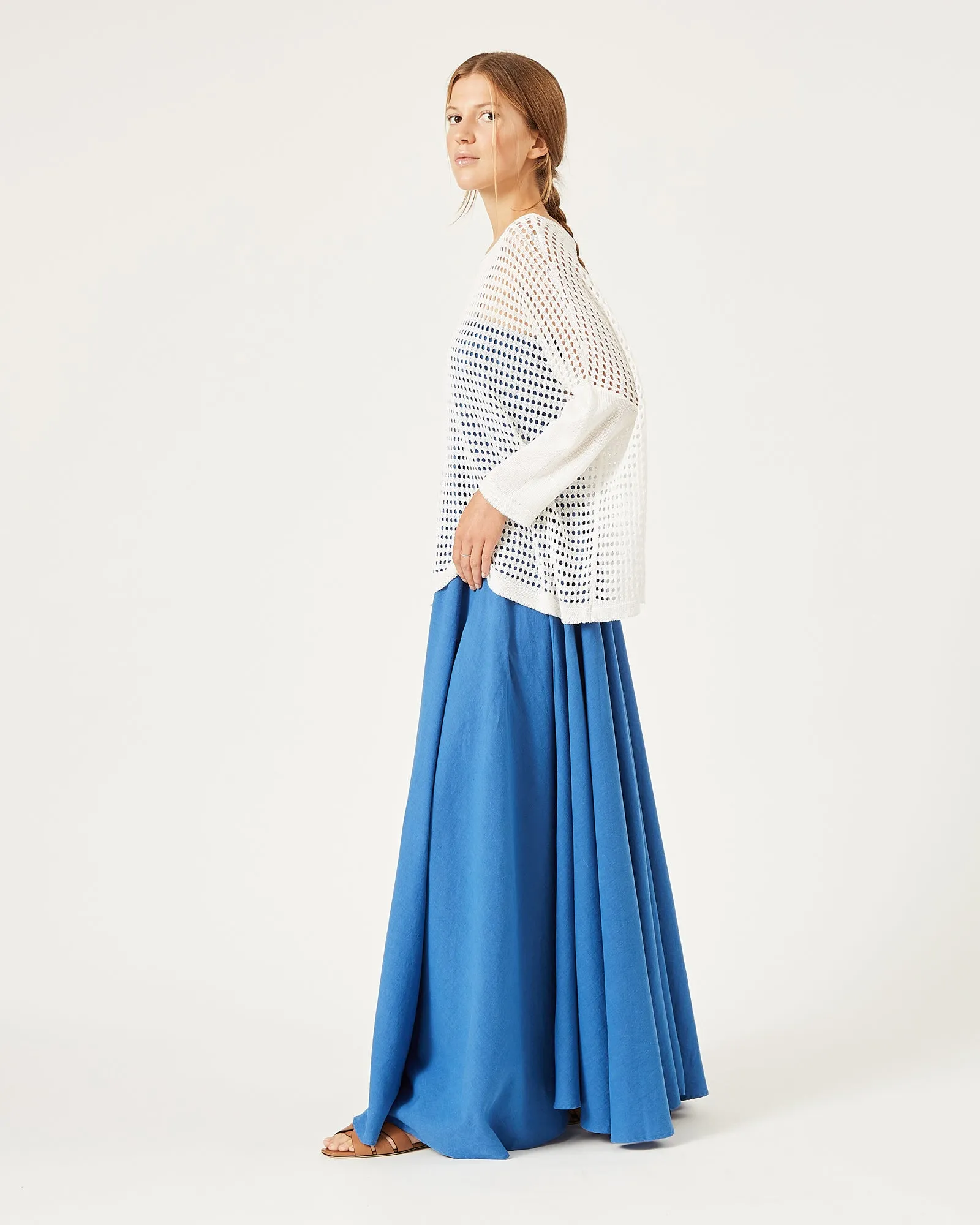 chandail en lin et coton ARI sold by NAIF product image thumbnail 2