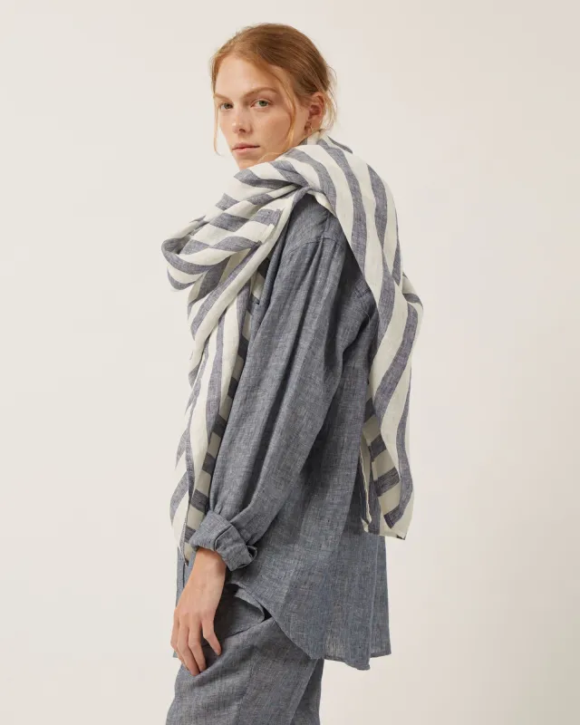 châle en lin ENYA made by NAIF