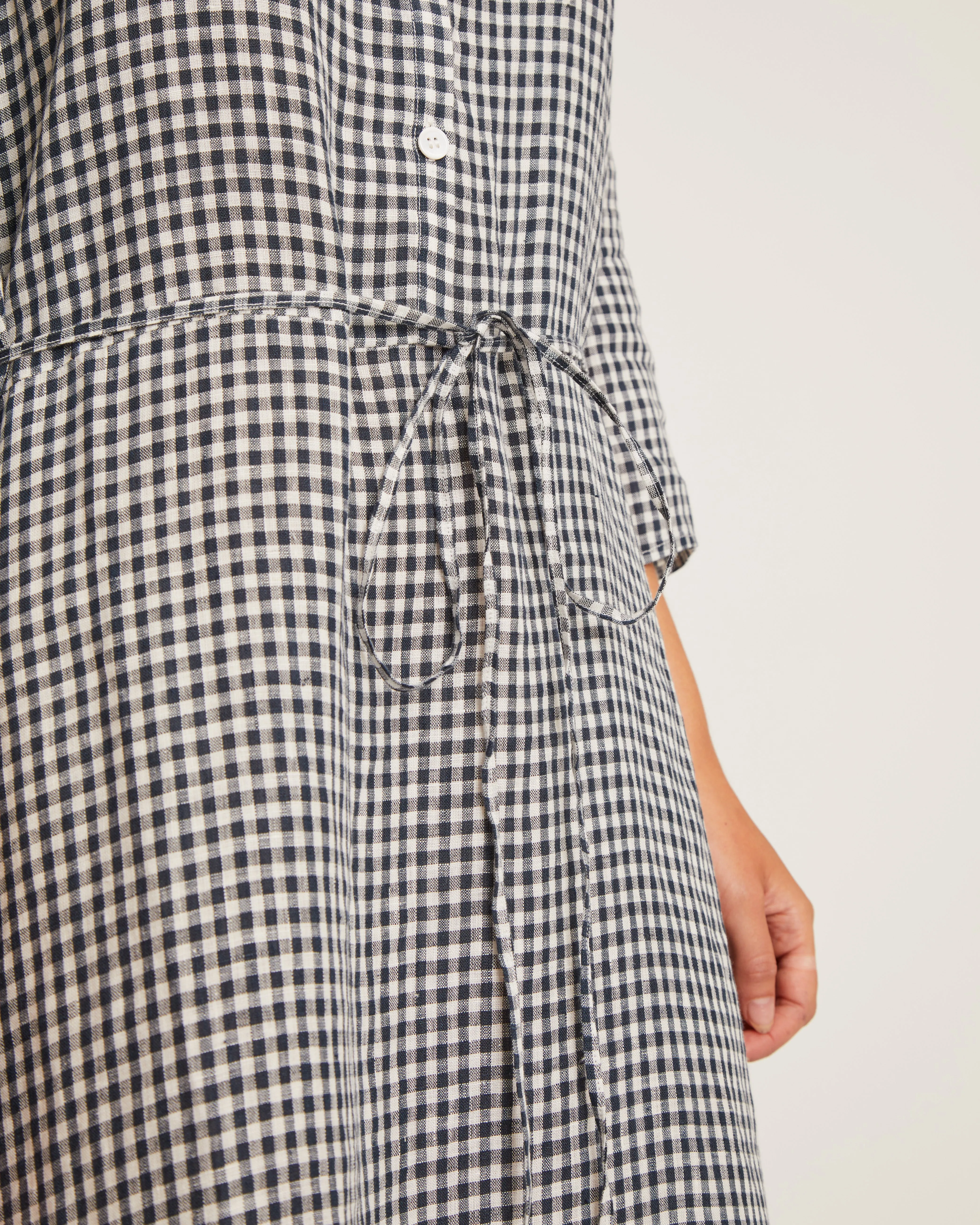 robe en lin lavé DAPHNE sold by NAIF product image thumbnail 5