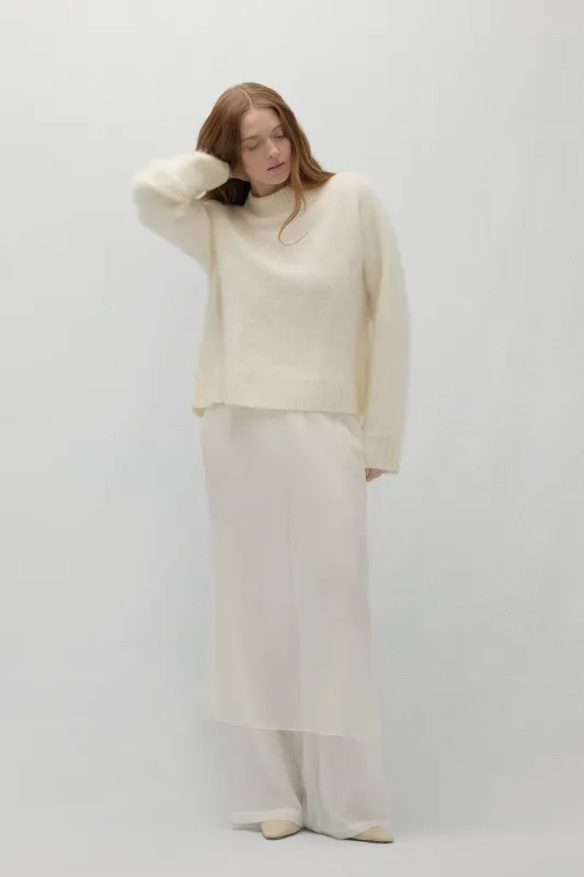 FEDERICA BRUSHED CASHMERE CREWNECK made by NakedCashmere