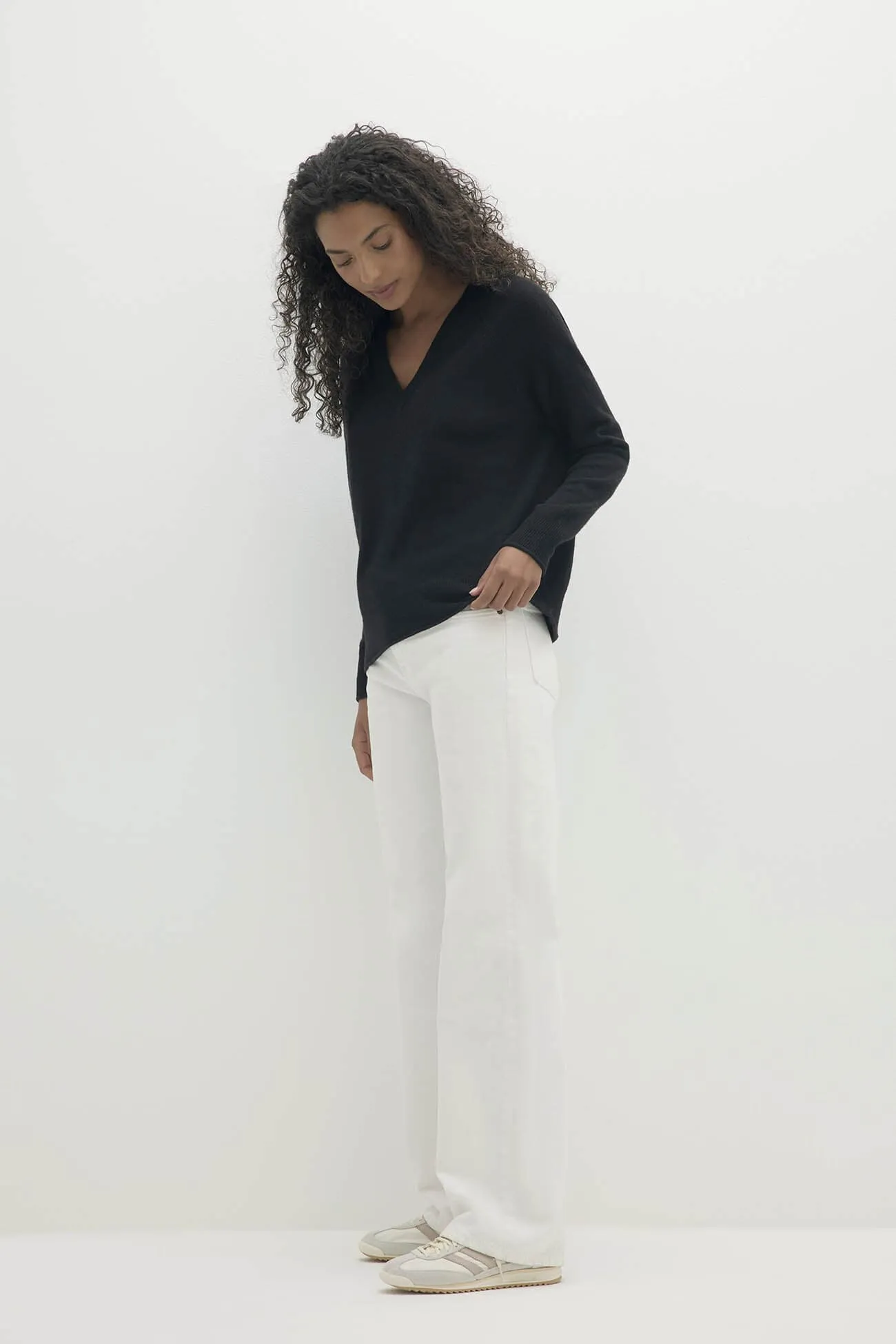 HARLYN V-NECK CASHMERE SWEATER sold by NakedCashmere product image thumbnail 2