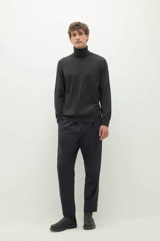 NICHOLO CASHMERE TURTLENECK - CHARCOAL made by NakedCashmere