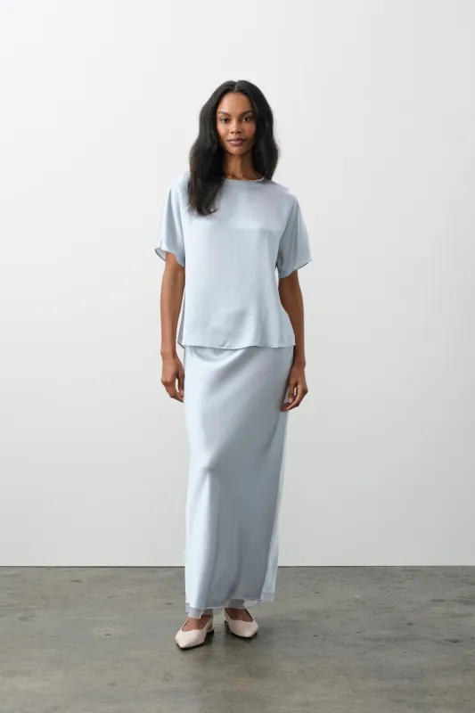 PENNY SILK TEE - CLOUD made by NakedCashmere
