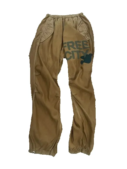 FREECITY LARGES WEATPANT GOLD sold by Natasha Zinko