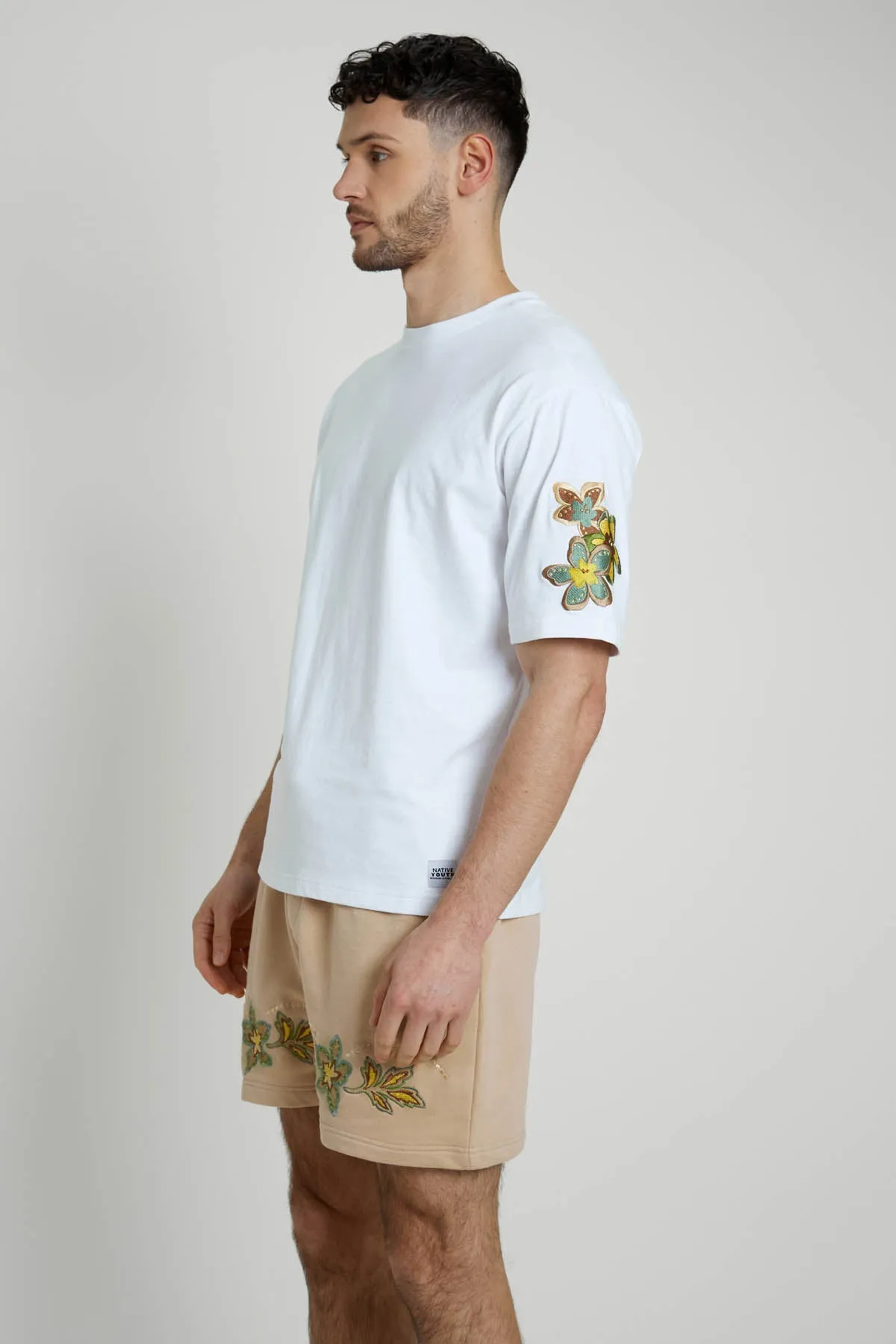 TINEZ RELAXED FIT T-SHIRT sold by NATIVE YOUTH product image thumbnail 3