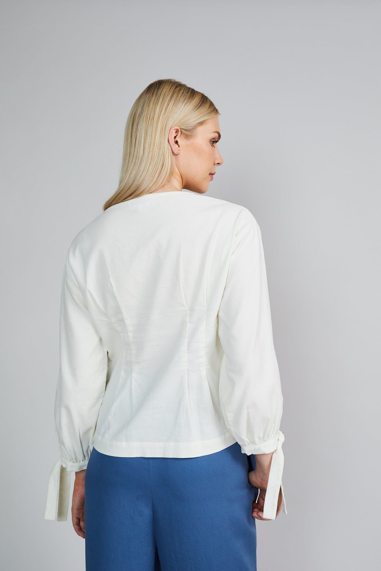 THE LYDIA BLOUSE sold by NATIVE YOUTH product image thumbnail 3