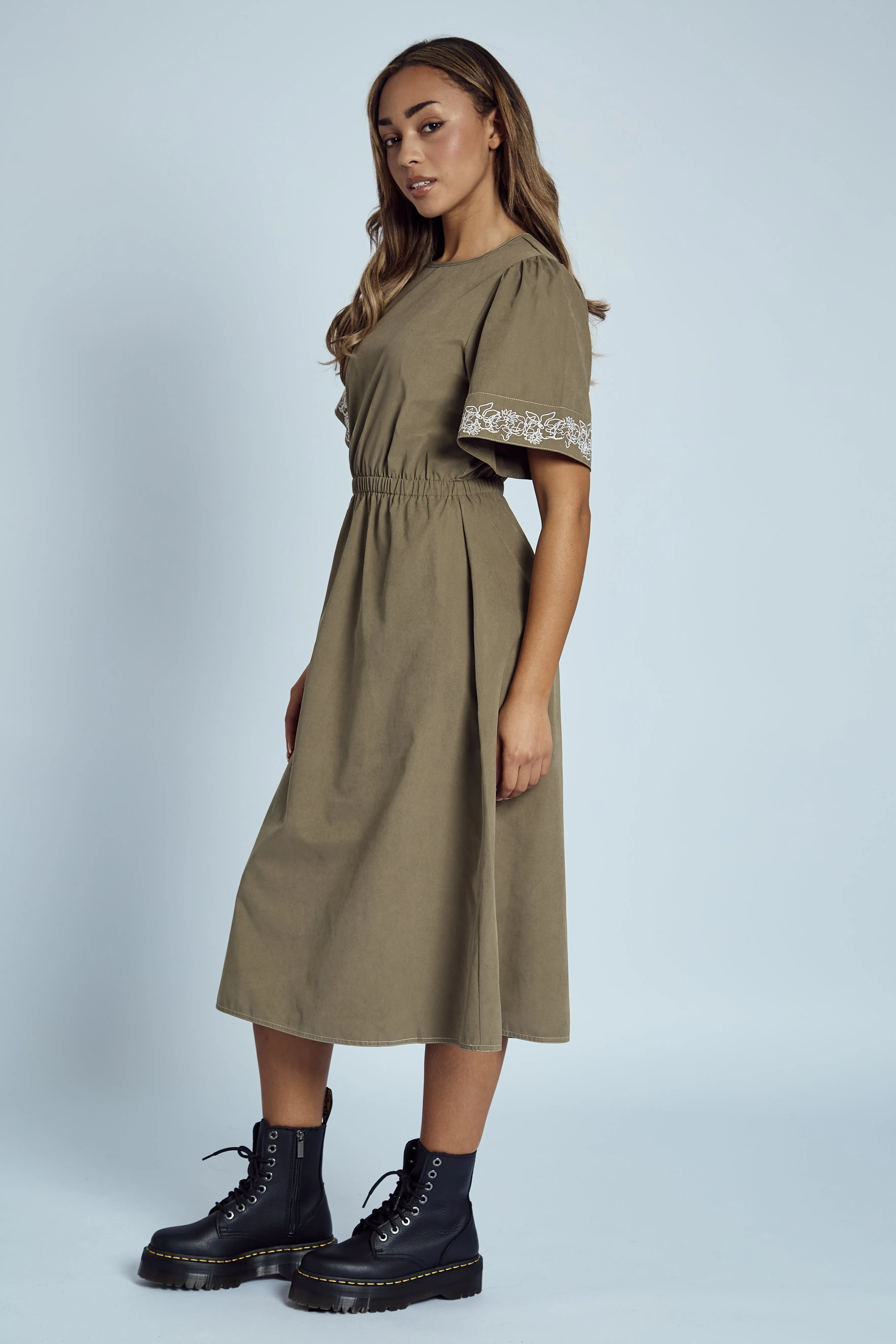 EVELYN EMBROIDERED MIDI DRESS sold by NATIVE YOUTH product image thumbnail 4
