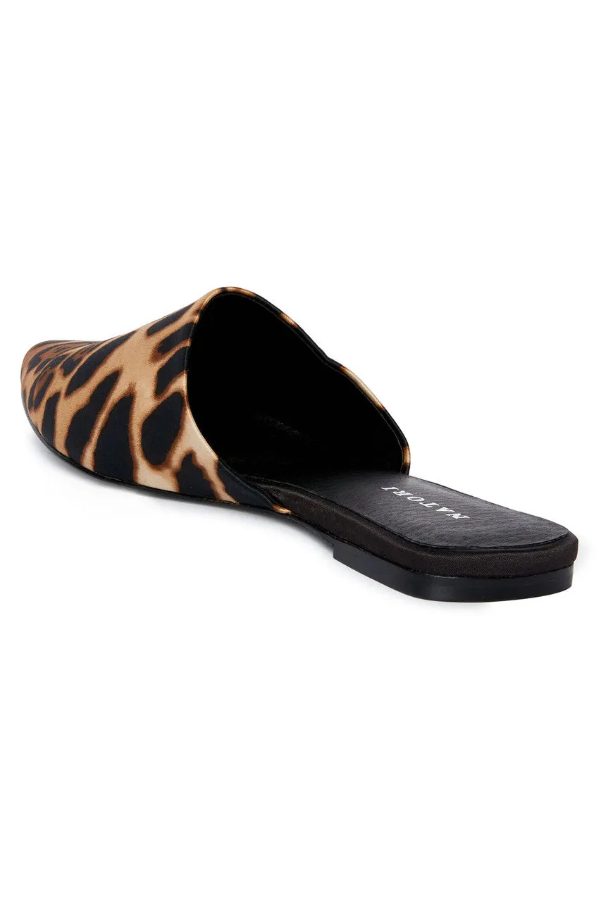 Adore Luxe Leopard Satin Slide sold by Natori product image thumbnail 3