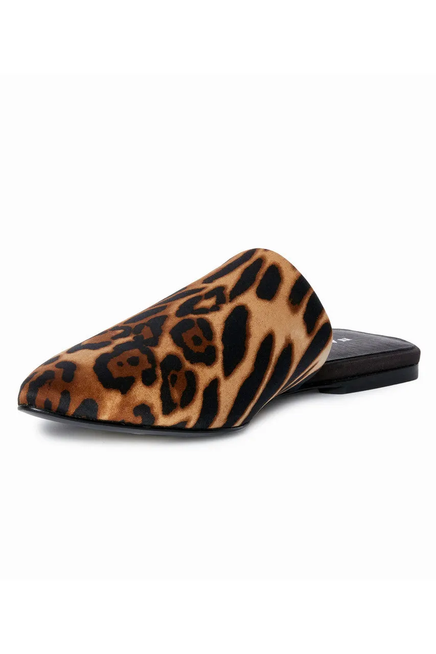 Adore Luxe Leopard Satin Slide sold by Natori product image thumbnail 2