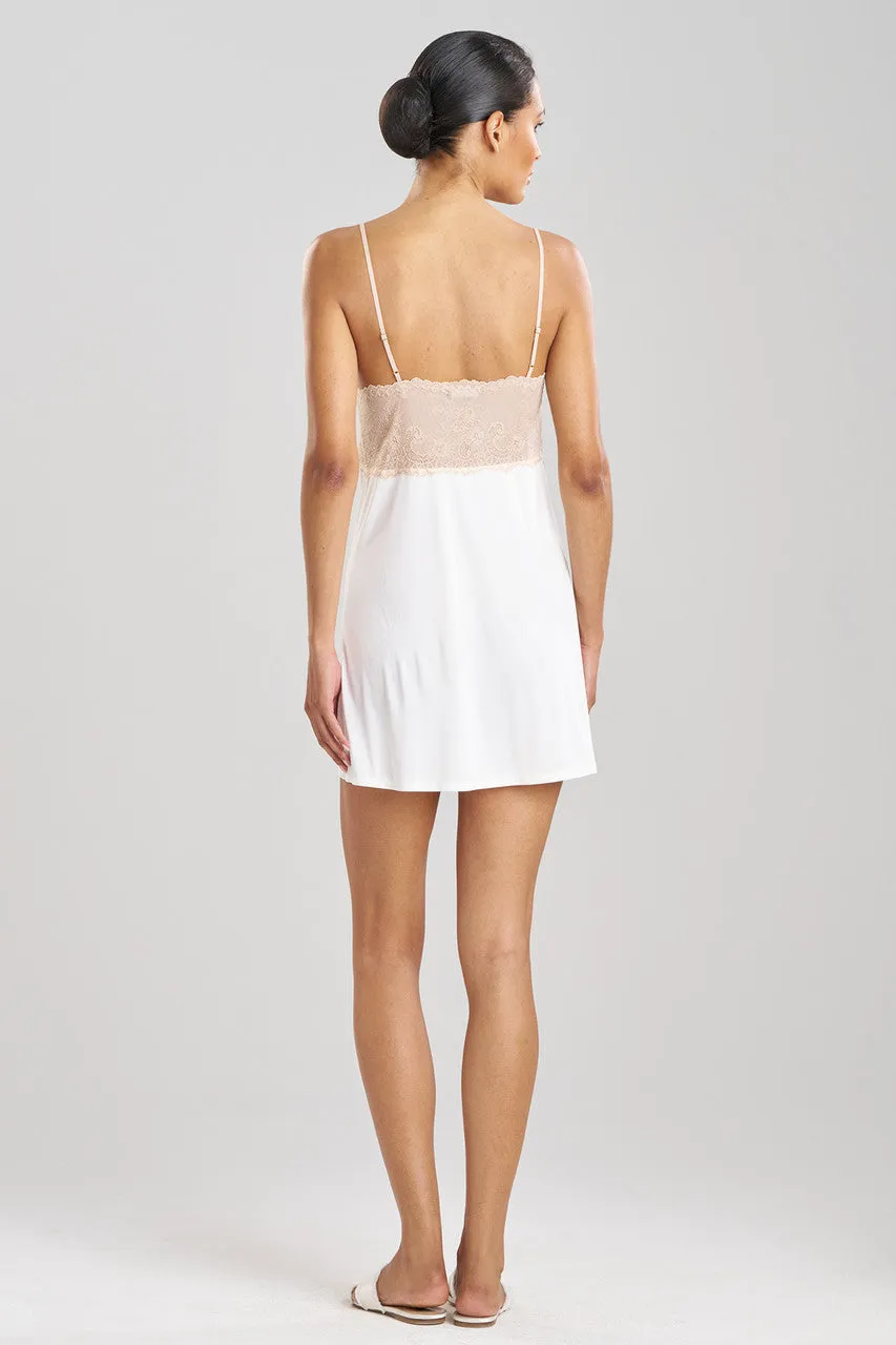 Enchant Lace Cup Chemise sold by Natori product image thumbnail 3