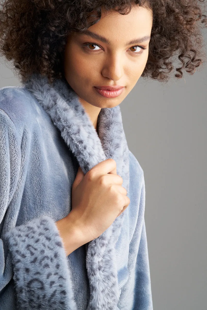 Plush Lynx Robe sold by Natori product image thumbnail 4