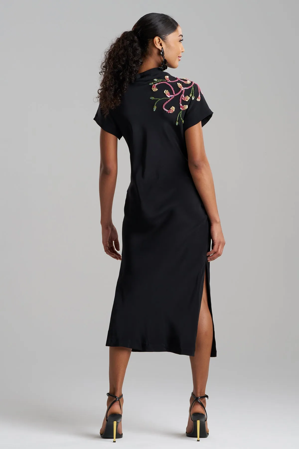 Couture Silk Crepe Embellished Column Dress sold by Natori product image thumbnail 3