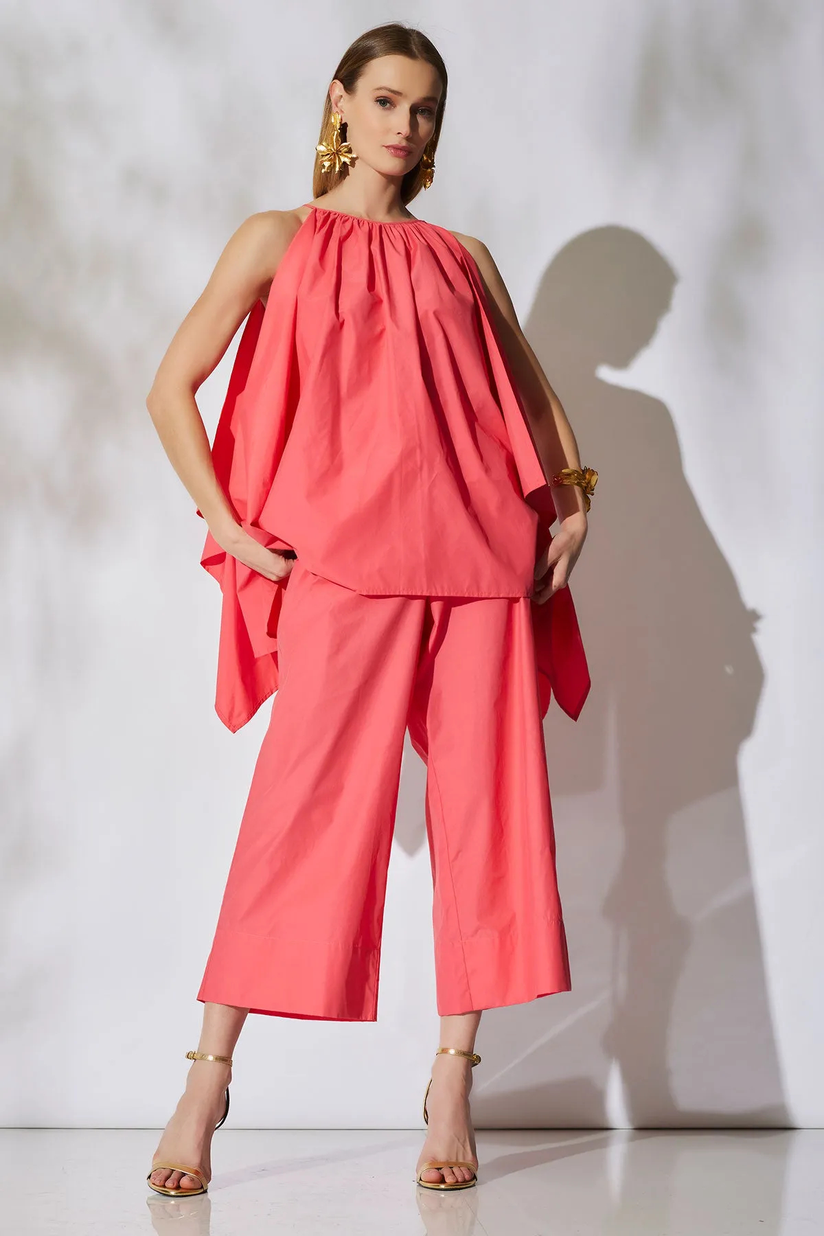 Techno Poplin Cropped Pants sold by Natori