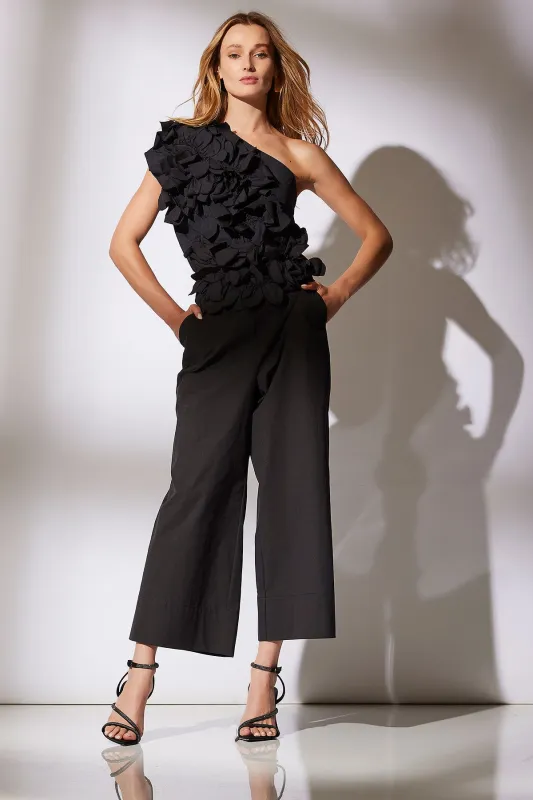 Tech Cotton Taffeta Pull Over Cropped Pants sold by Natori