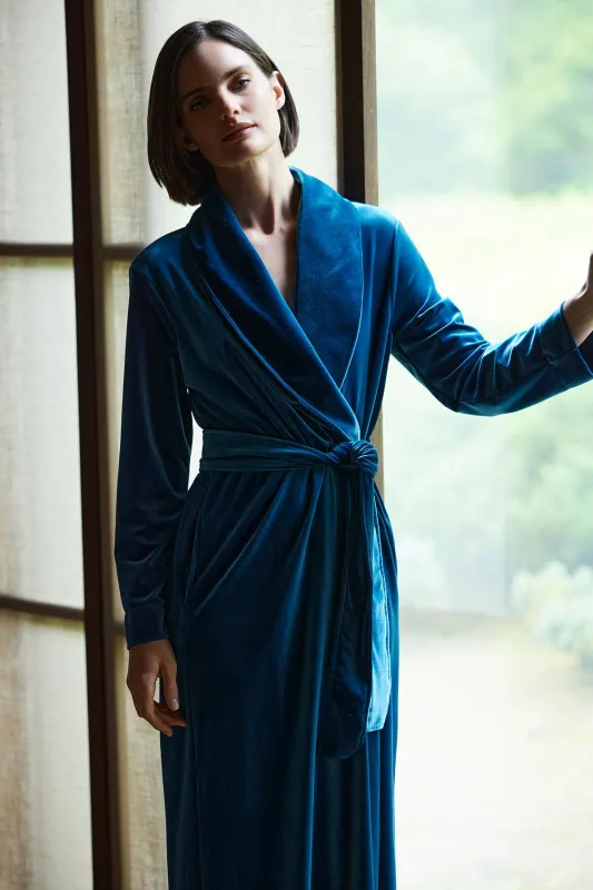 Natalie Velvet Robe sold by Natori