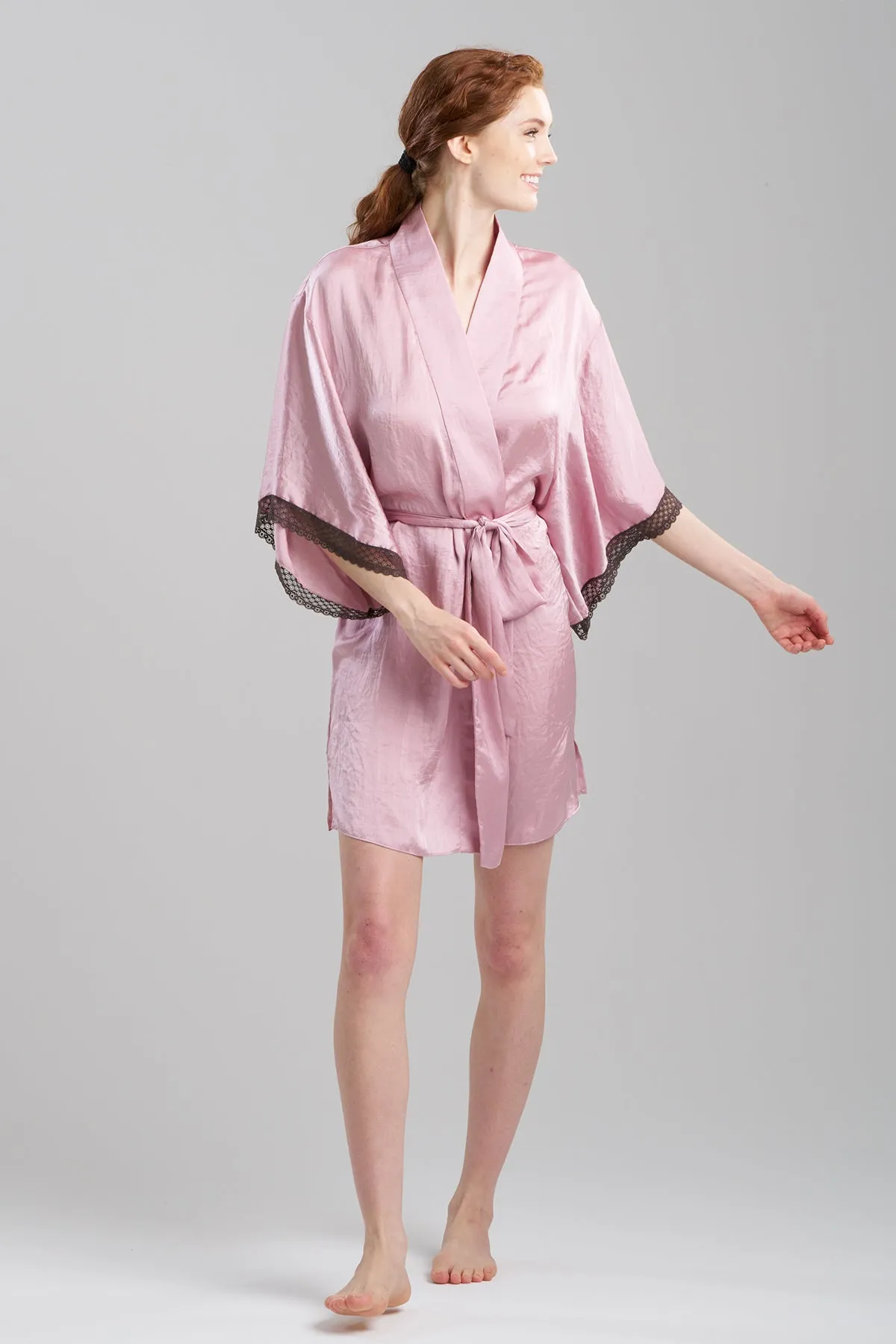 Ashley Icon Lace Wrap sold by Natori