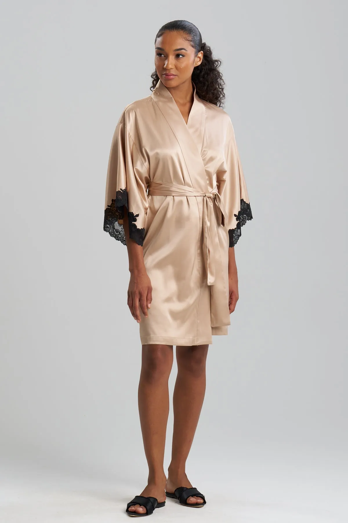 Peony Glamour Wrap sold by Natori product image thumbnail 2