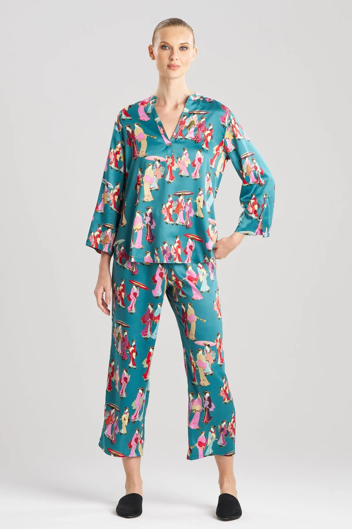 Geisha-Printed Satin PJ sold by Natori