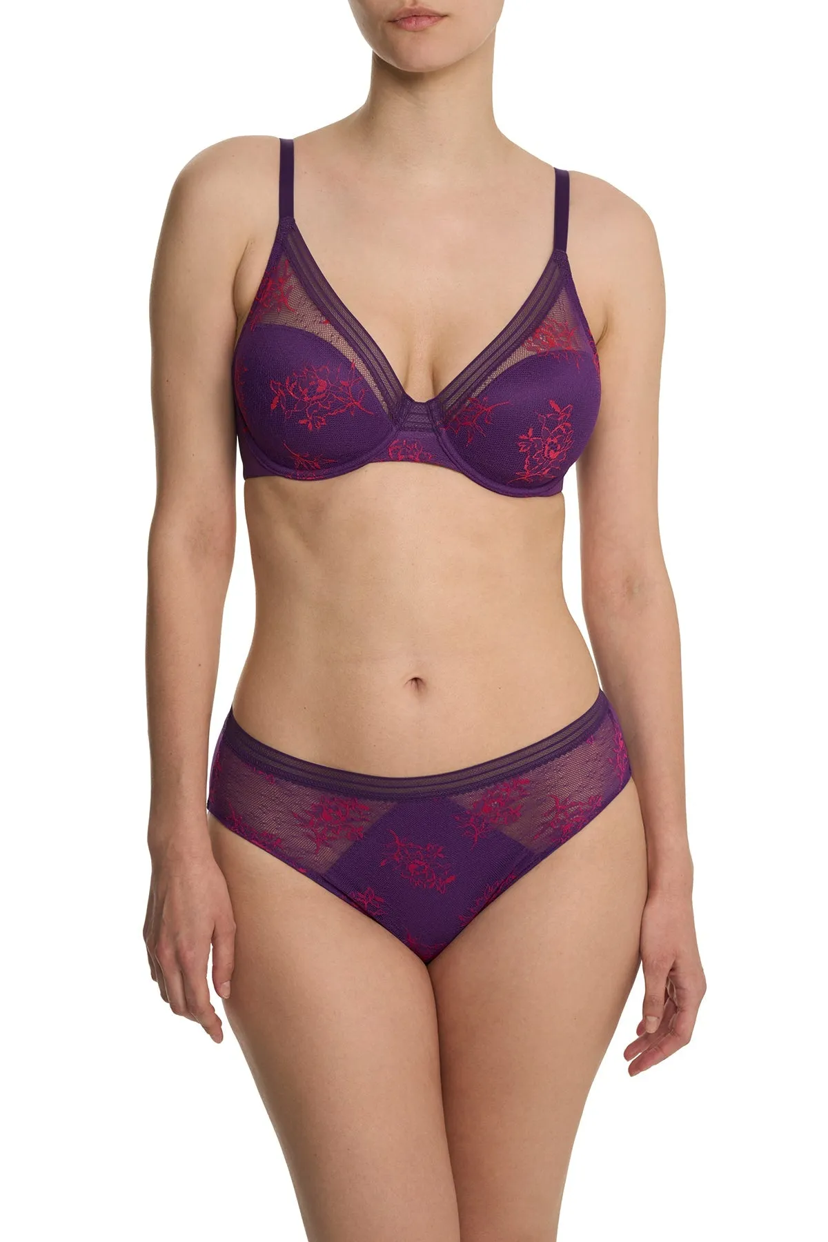 Love Lace Full Coverage Plunge T-Shirt Bra sold by Natori product image thumbnail 5