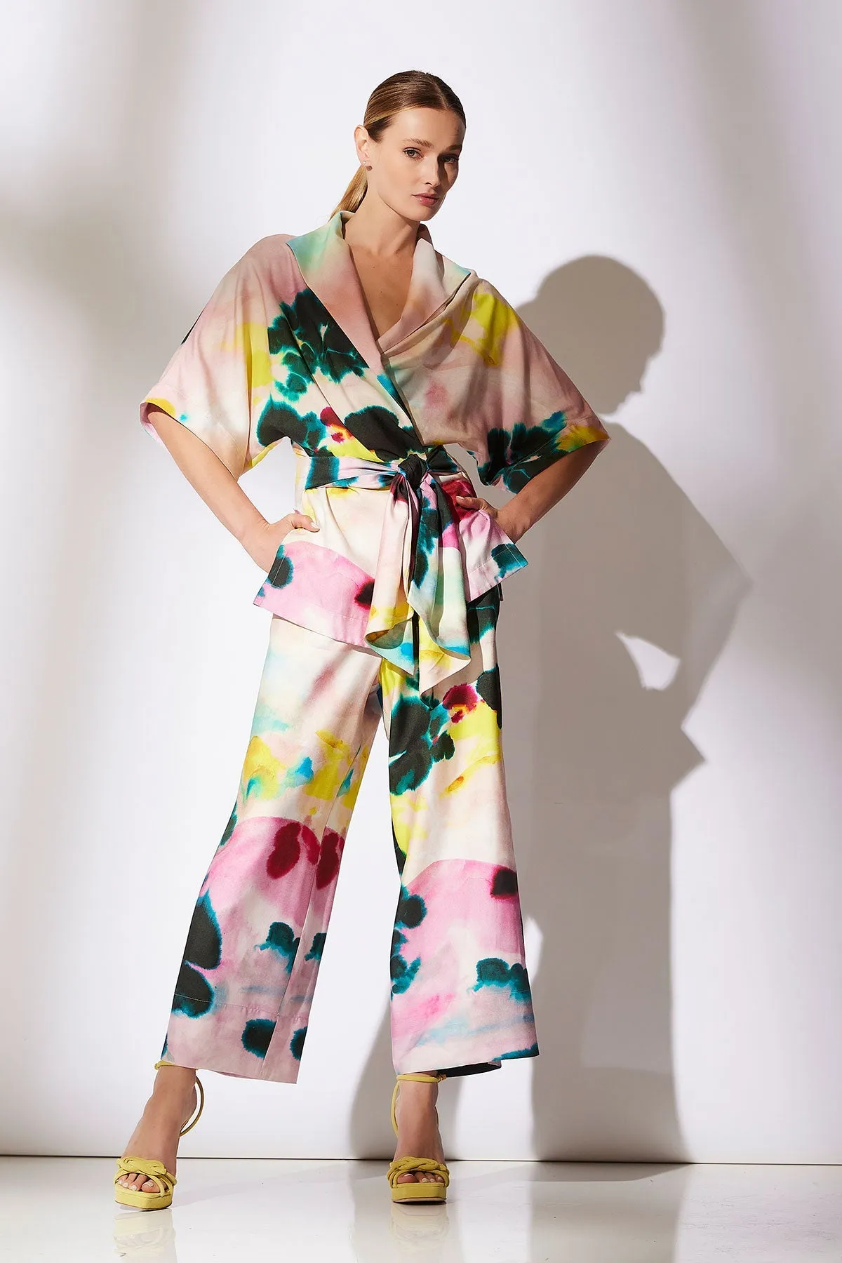 Akiko Printed Cotton Silk Twill Cropped Pull On Pants sold by Natori