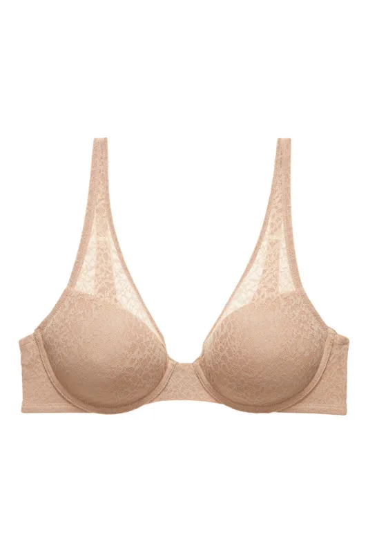 Pretty Smooth Full Fit Contour Underwire Bra sold by Natori