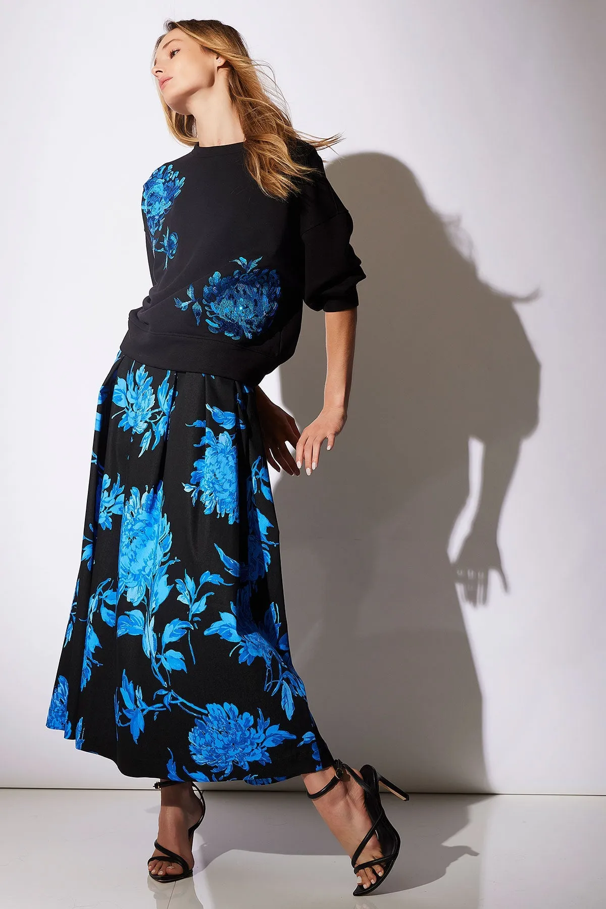 Miyako Printed Cotton Chino Maxi Skirt sold by Natori product image thumbnail 5