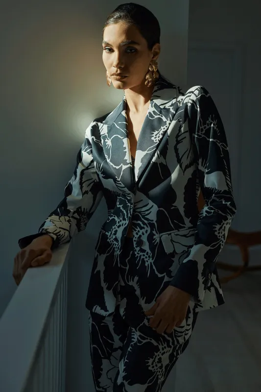 Cote D'Azur Cotton Chino Jacket sold by Natori