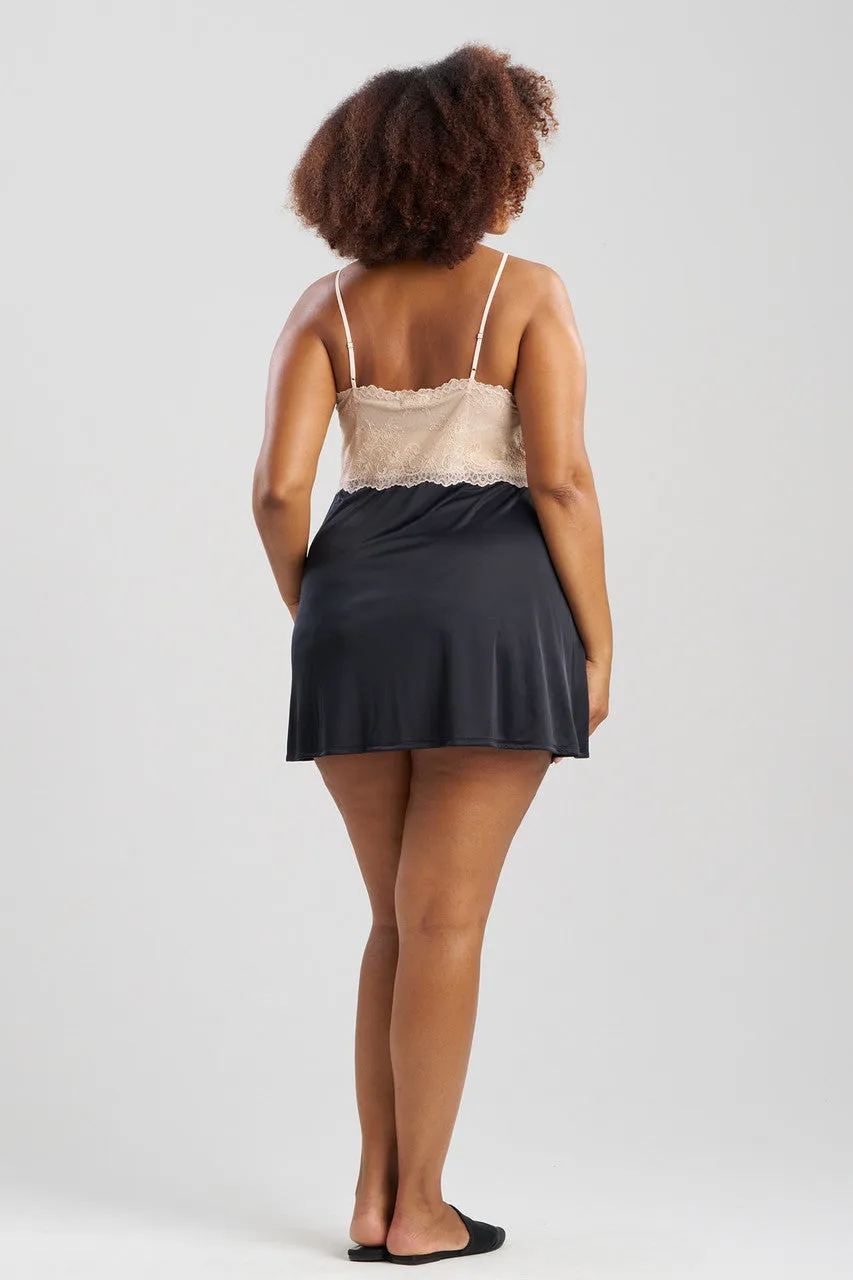 Enchant Lace Cup Chemise sold by Natori product image thumbnail 4