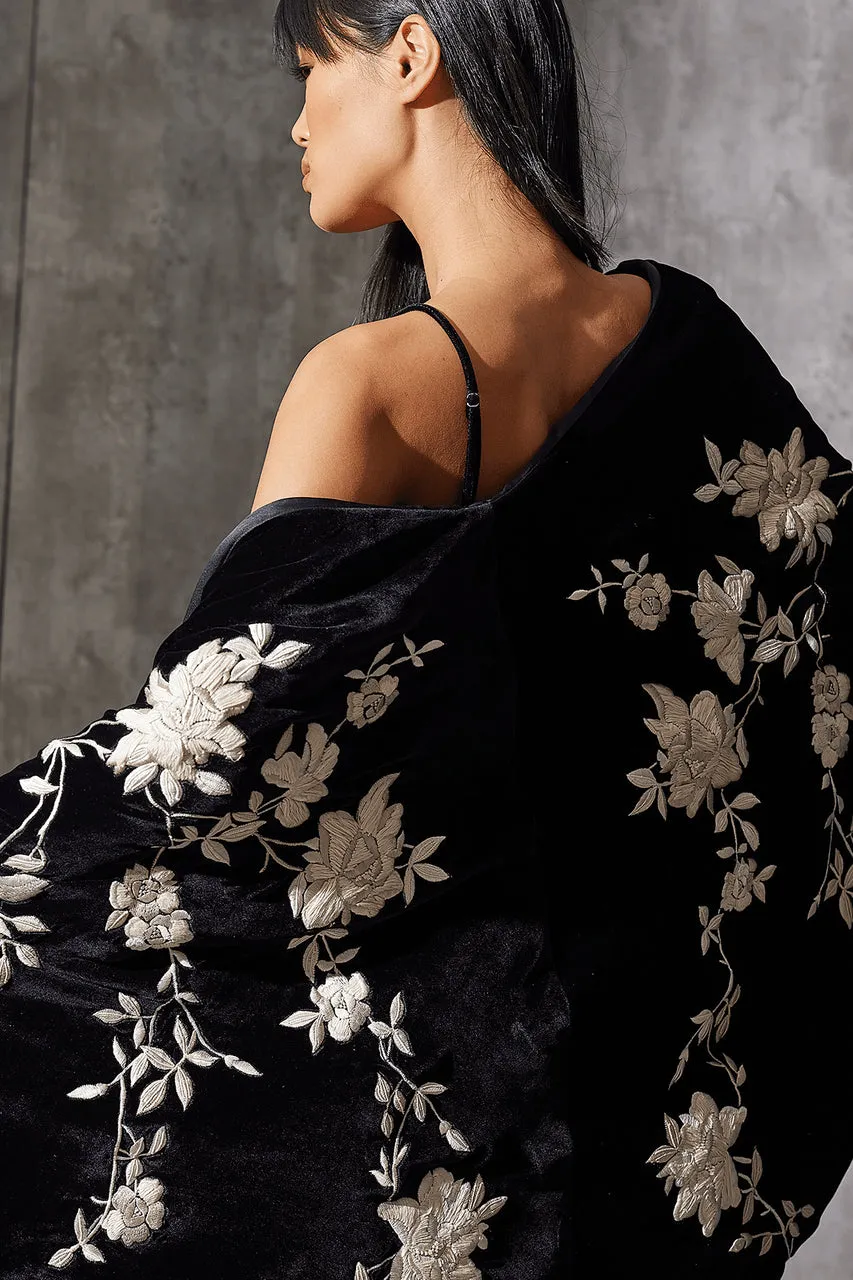 Couture Velvet Silk Embroidered Coat sold by Natori product image thumbnail 3