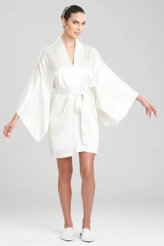 Key Essentials Silk Wrap made by Natori