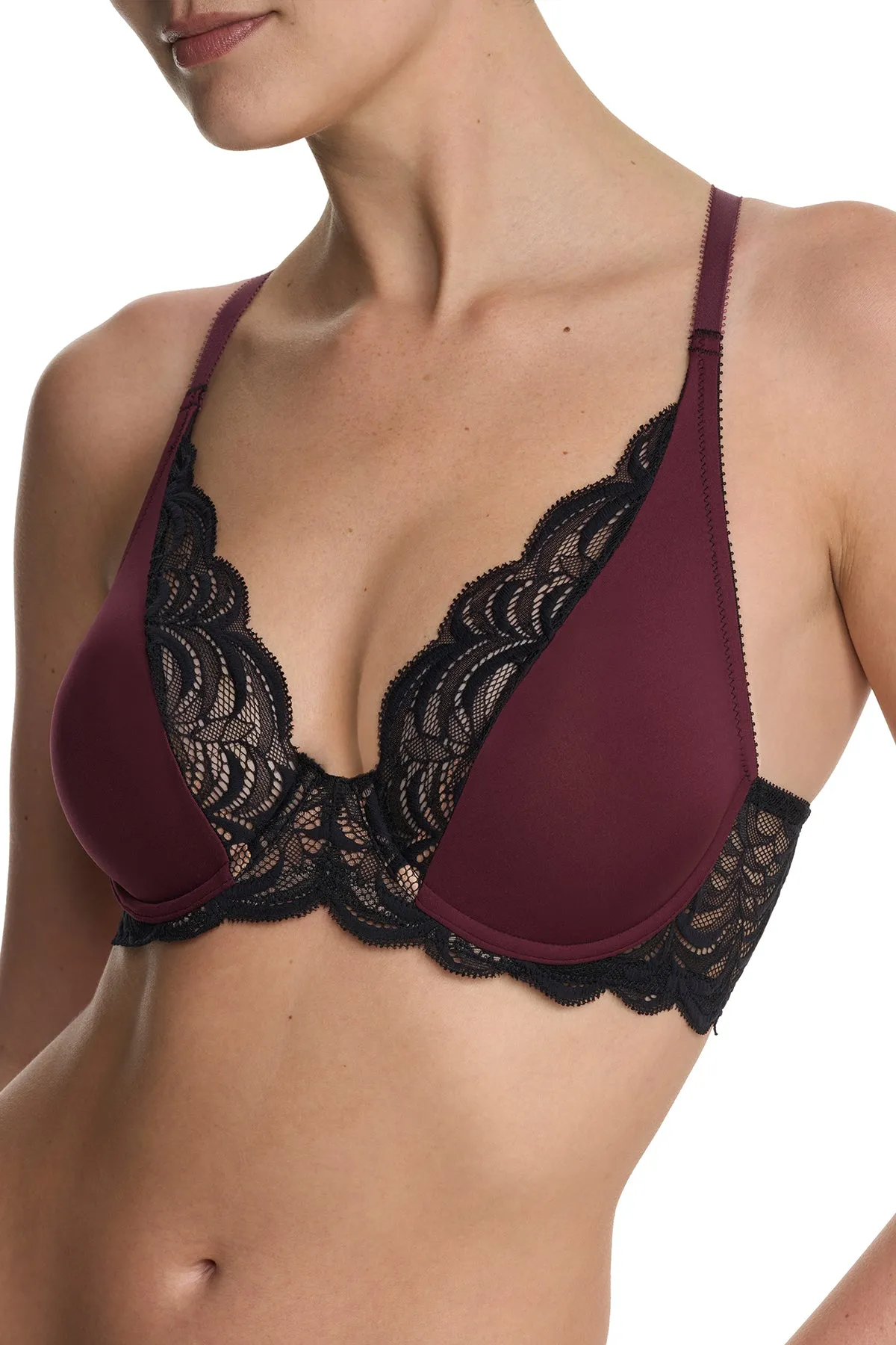Persuasion Convertible Plunge T-Shirt Bra sold by Natori product image thumbnail 3