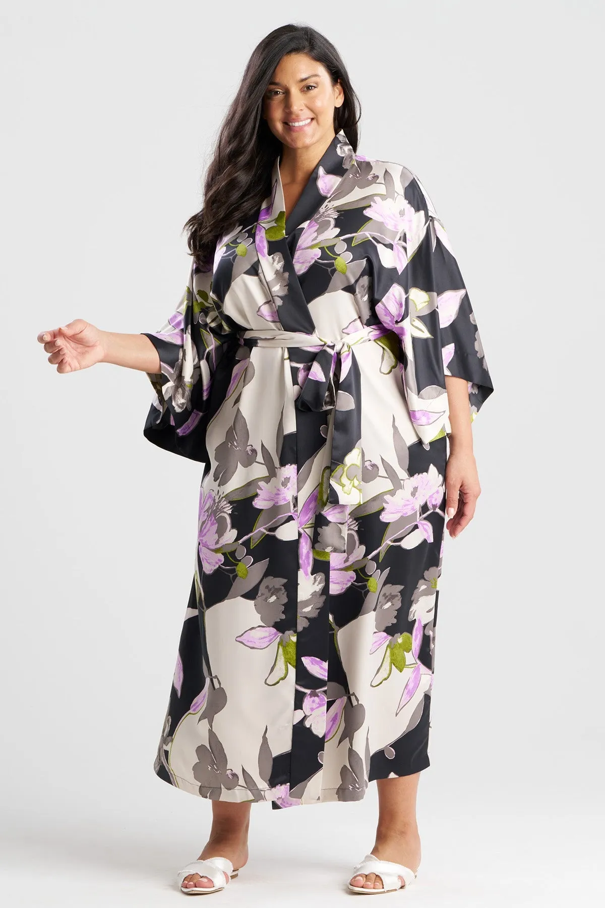 Tsubaki Satin Robe sold by Natori product image thumbnail 3