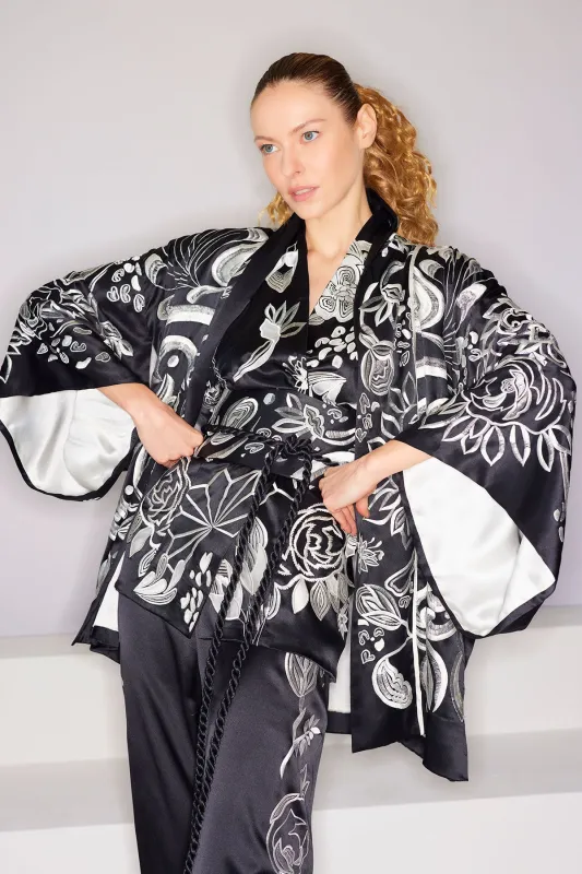 Couture Nouveau Embroidered Silk Kimono sold by Natori