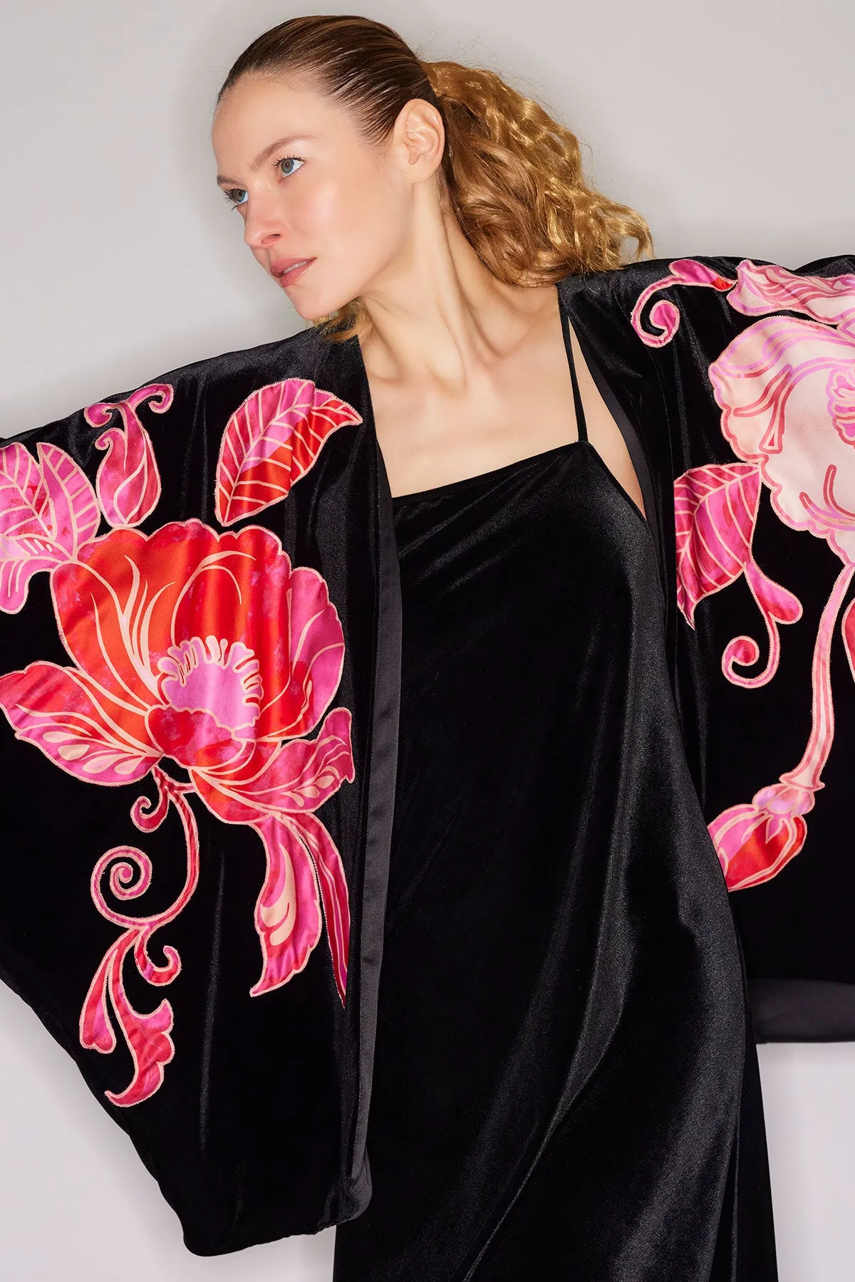 Natalie Velvet Appliqued Cocoon Cardigan sold by Natori product image thumbnail 4