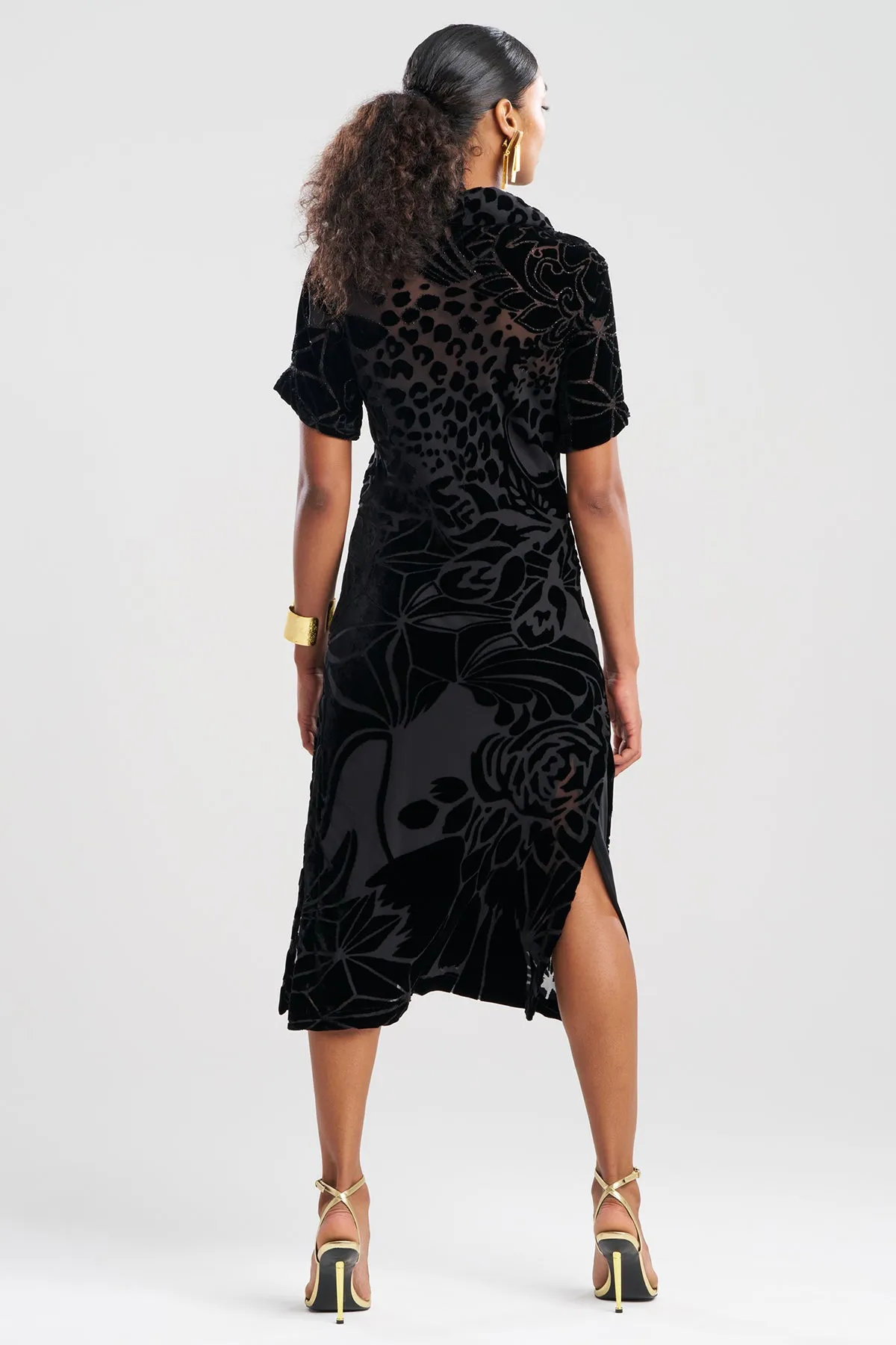 Couture Burnout Velvet Beaded Dress sold by Natori product image thumbnail 3
