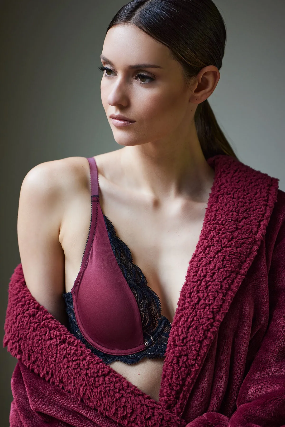 Plush Sherpa Robe sold by Natori product image thumbnail 5