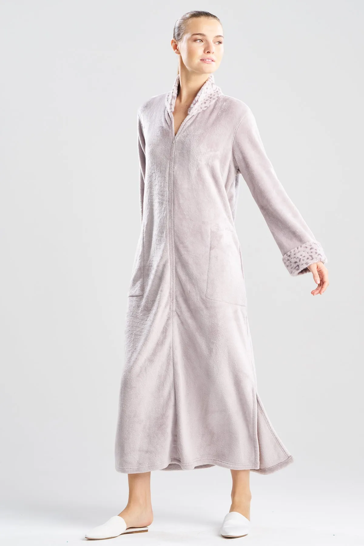 Plush Lynx Mandarin Zip Lounger sold by Natori