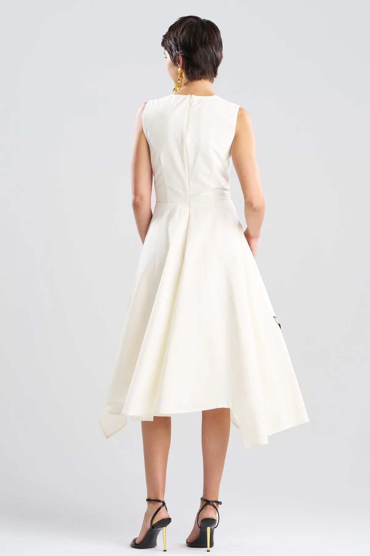 Tech Cotton Taffeta Embroidered Origami Maxi Dress sold by Natori product image thumbnail 3