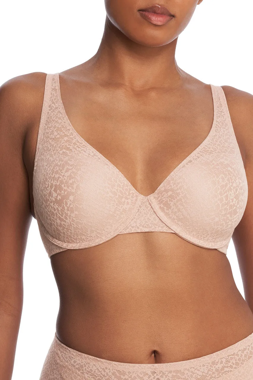 Pretty Smooth Full Fit Contour Underwire Bra sold by Natori