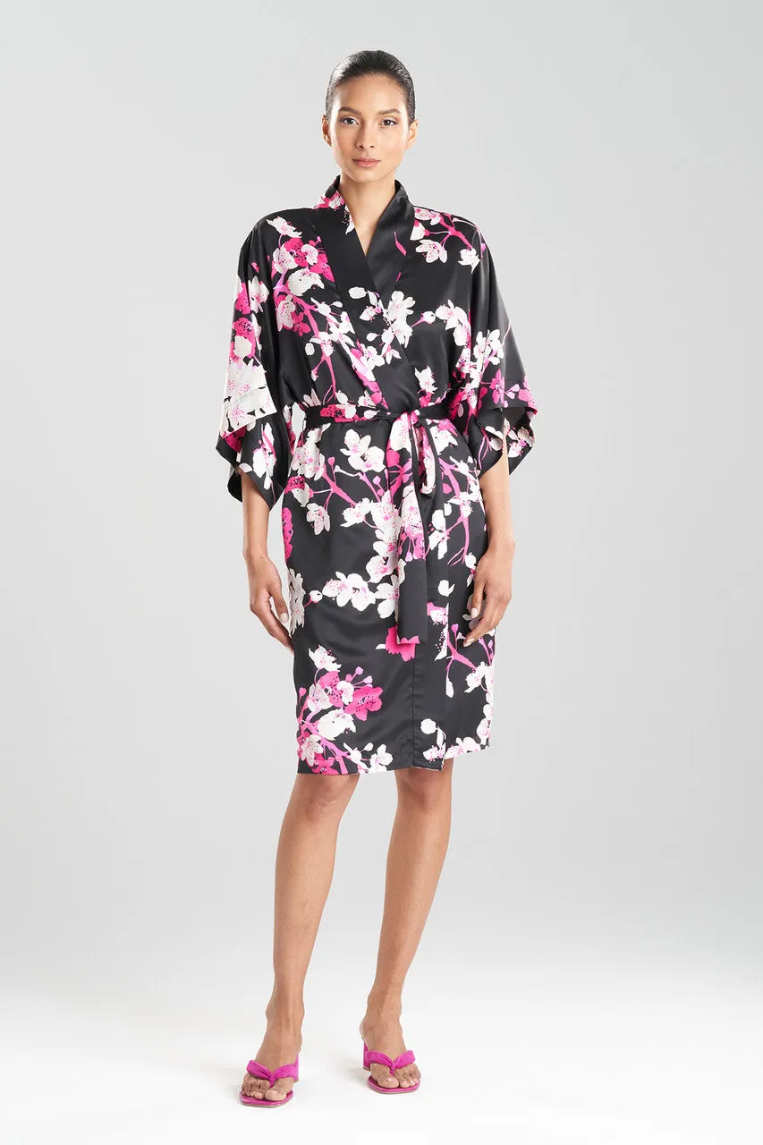 Kyoto Short Sleeve Robe sold by Natori product image thumbnail 3