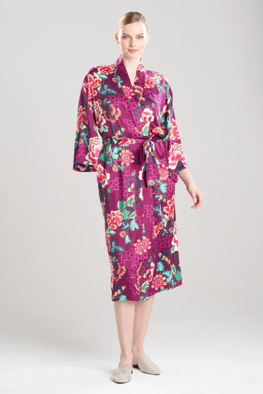Kasumi Robe sold by Natori